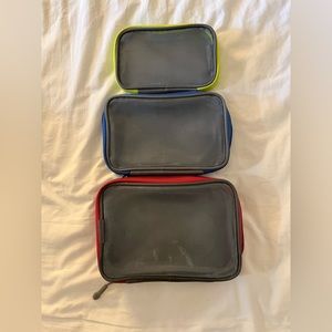 TRAVEL ON Set of 3 Mesh Storage Bags - Small, Medium, Large